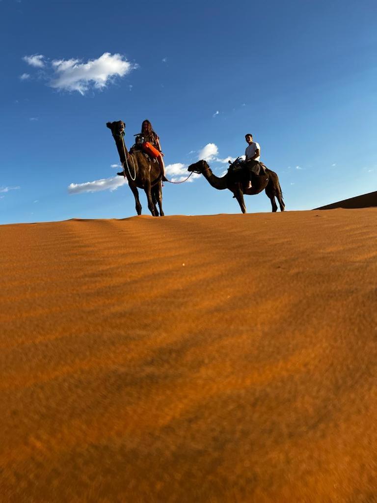 Erg Chebbi Starlight Camp 호텔 메르주가 외부 사진